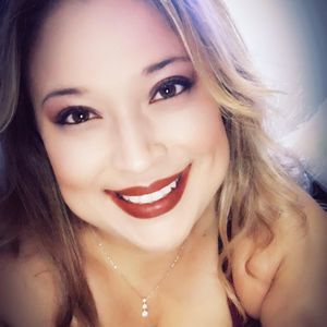 Meet your Posher, Mirella